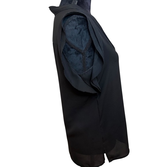 Karl Lagerfeld Sheet Black Sleeveless Blouse with Notched Collar - Picture 3 of 10